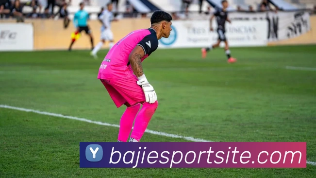 穆里尼奥与C罗如父子般亲密却曾因教诲几乎让其泪崩的故事