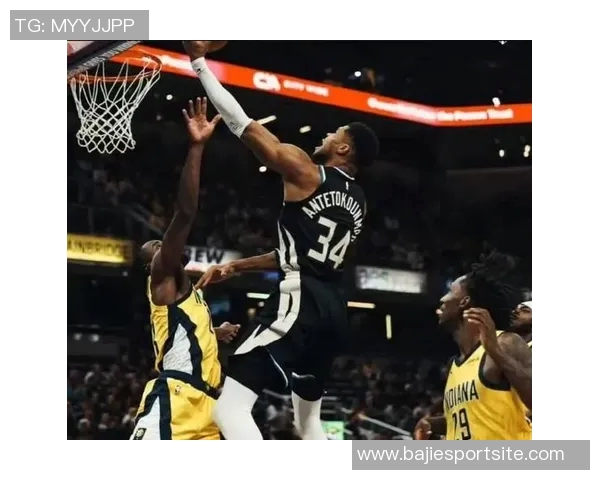 爱德华兹高效得分难救主球队失利全场19投11中砍下31分表现依旧亮眼